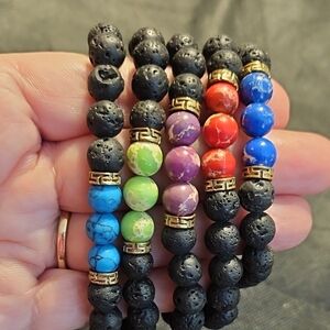 NIB Colorful Beaded Bracelet Set of 5